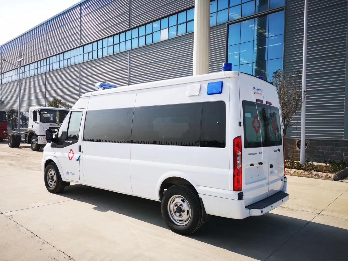 小型120救护车直销,120救护车非急救转运车上海