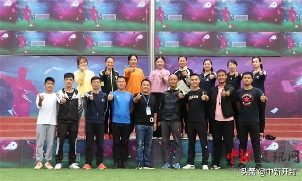 开封市金明小学姬昆恒老师参加河南省校园足球展示活动