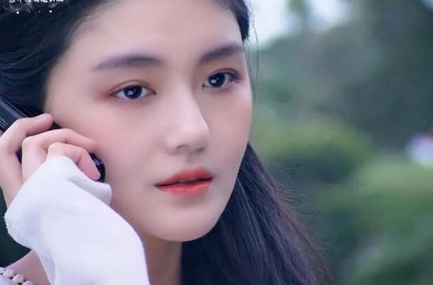 大s的脸型是怎么由宽变窄的,大s脸型适合高鼻梁吗