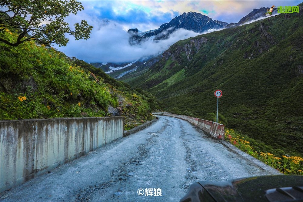 值得自驾游的七条路线,吹爆这4条自驾游线路