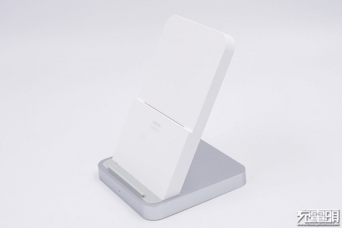 小米升降式无线充和80w无线充对比,小米20瓦无线充拆解