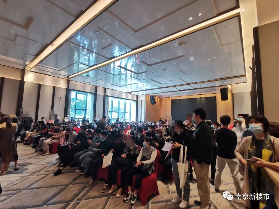 南京500万买什么房子性价比高,南京500万的房子