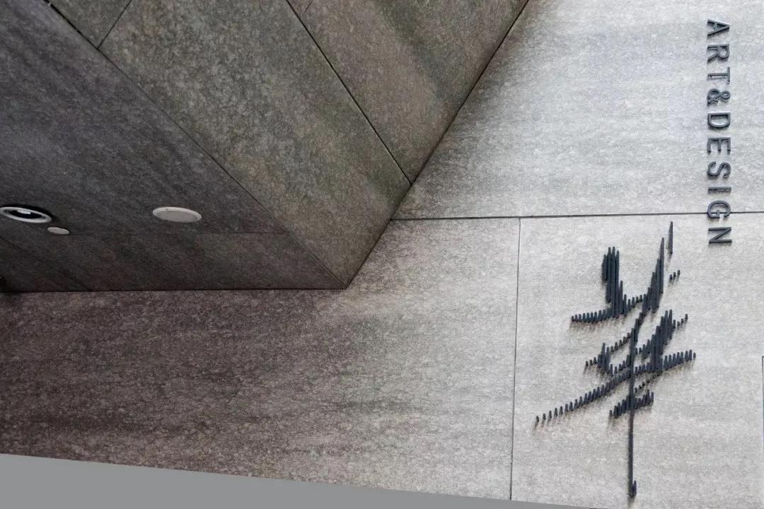 深圳翻身地铁成网红打卡地,深圳网红打卡地点富士康光明小镇