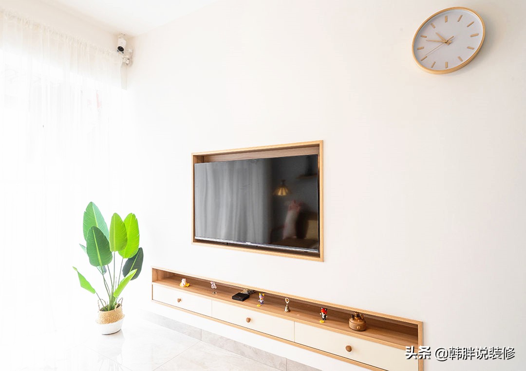 北欧客厅刷什么乳胶漆温馨又好看 (小户型乳胶漆全屋通刷现代北欧)