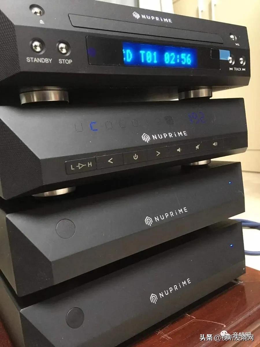 鍙ゅ吀绌胯秺鏃剁┖,鍙ゅ吀闊充箰甯︿綘绌胯秺鏃剁┖