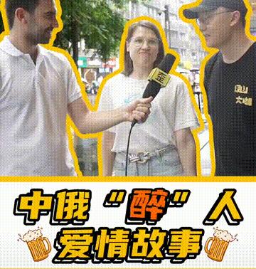 姑娘你的衣服一直走在时尚的最前沿，不过这时尚实在是让人看不懂