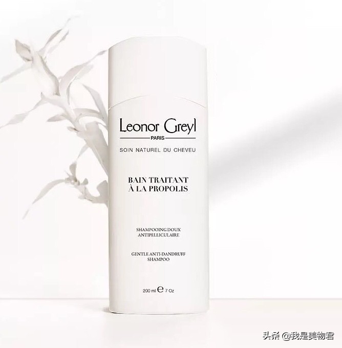 今年新款时尚羊毛卷发型,今年新款羊毛卷头发