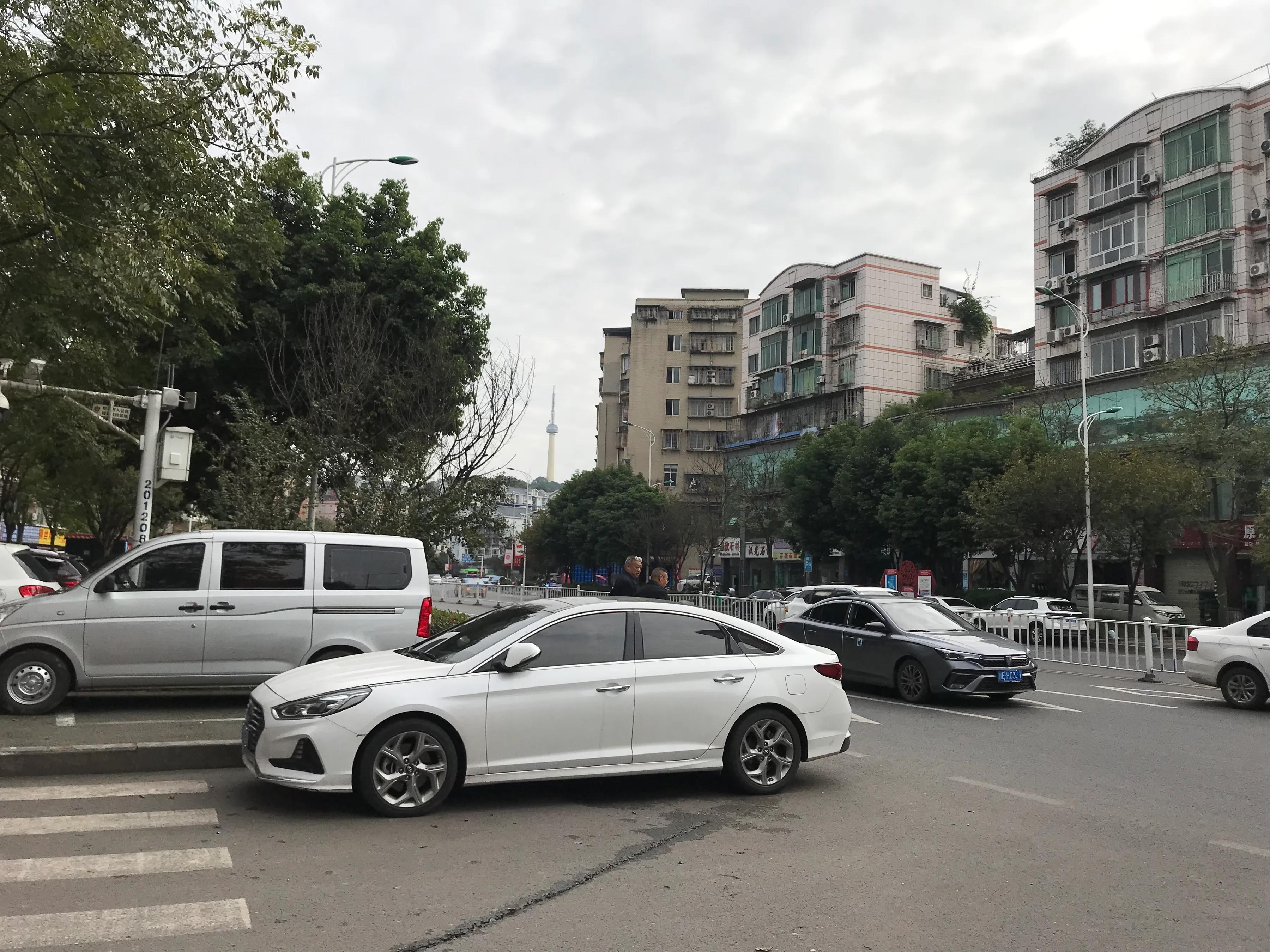 异地线上补换手机卡流程,换手机可以在外地补卡吗