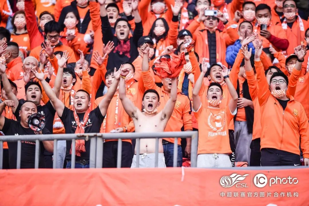 前线丨埃弗拉梅开二度完成绝杀，附加赛继续一起并肩前行