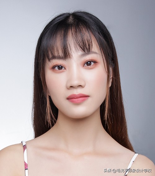 白色眼线日系温柔猫眼妆,日系眼妆眼影怎么选择色号