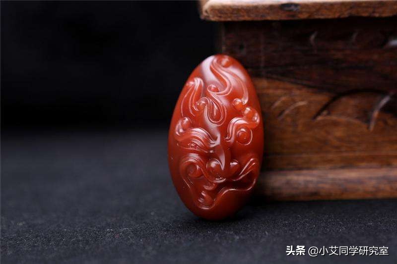 玉石有没有软玉,狭义的玉石为软玉还是硬玉