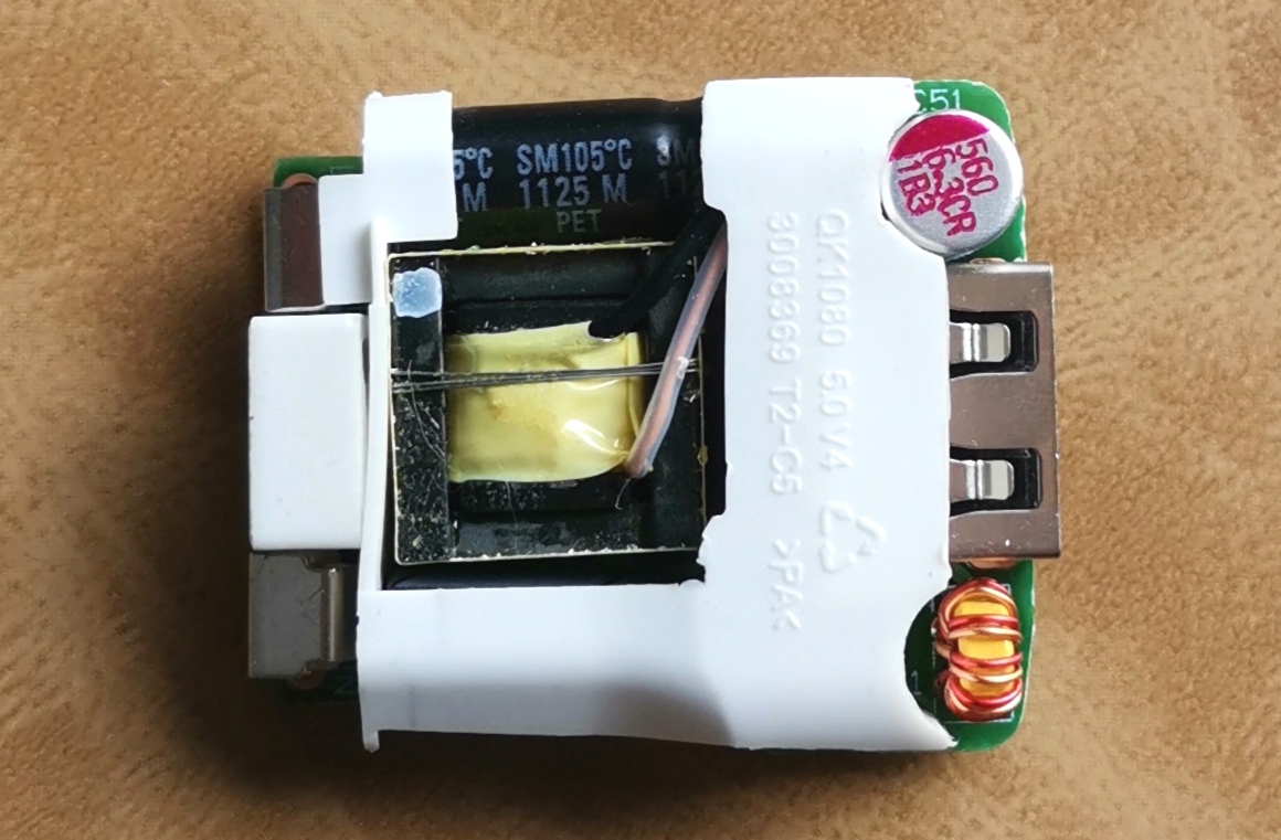 黑莓9900拆解图,黑莓9900拆解