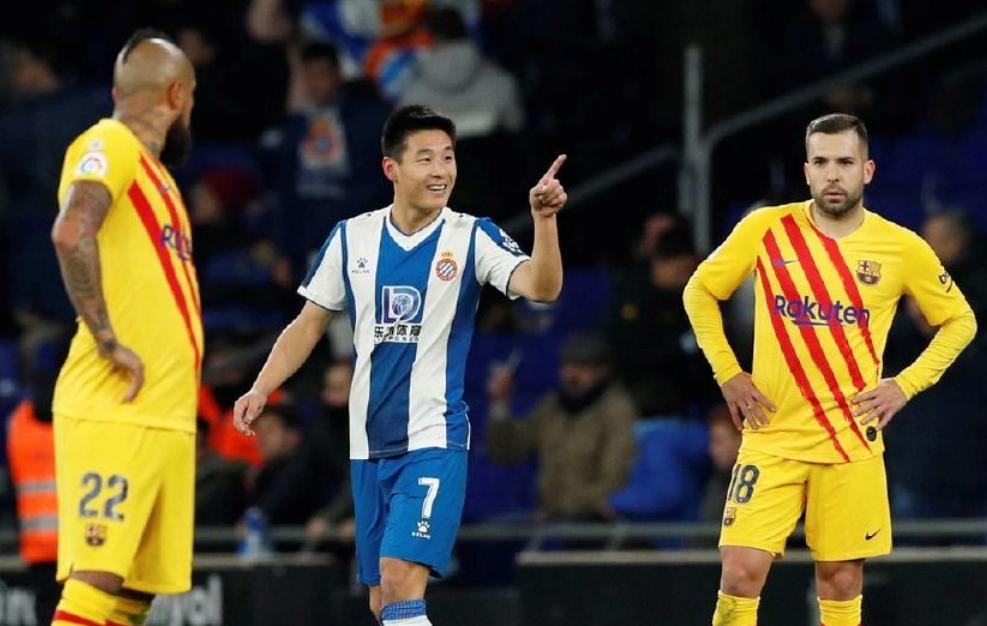 武磊获得西甲金靴奖,武磊获中国金球奖