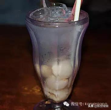 要在新加坡生活，你必须先学会怎么在咖啡店叫“水”