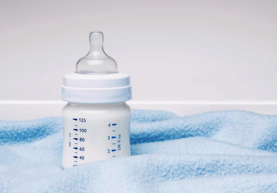 清洗奶瓶的正确方法和技巧,新生儿奶瓶第一次怎么清洗干净