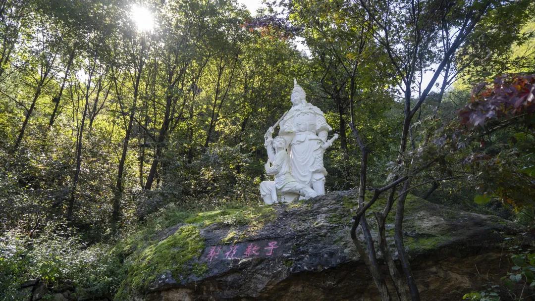 建*党**百年，百名作家走进养子沟——第十五期作家研修班圆满结束