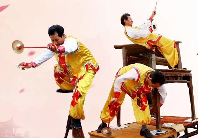 翻山铰子，铿锵于巴山的民间舞蹈