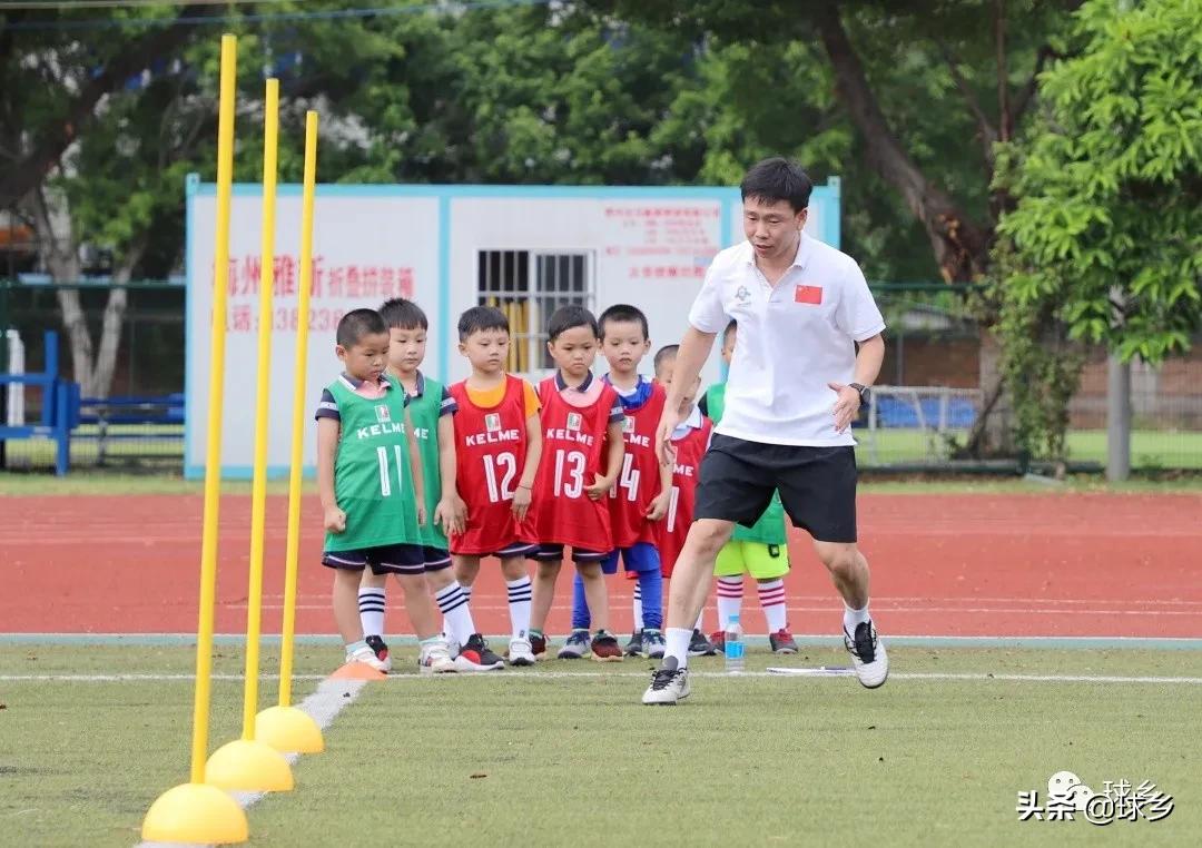 快乐足球记忆录,足球带给孩子们更多的快乐和成长