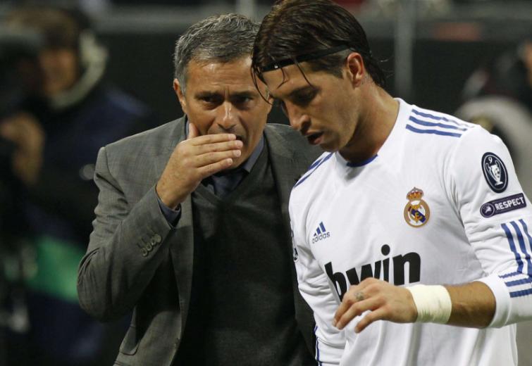 穆帅皇马经典反击,穆式皇马防守反击效果