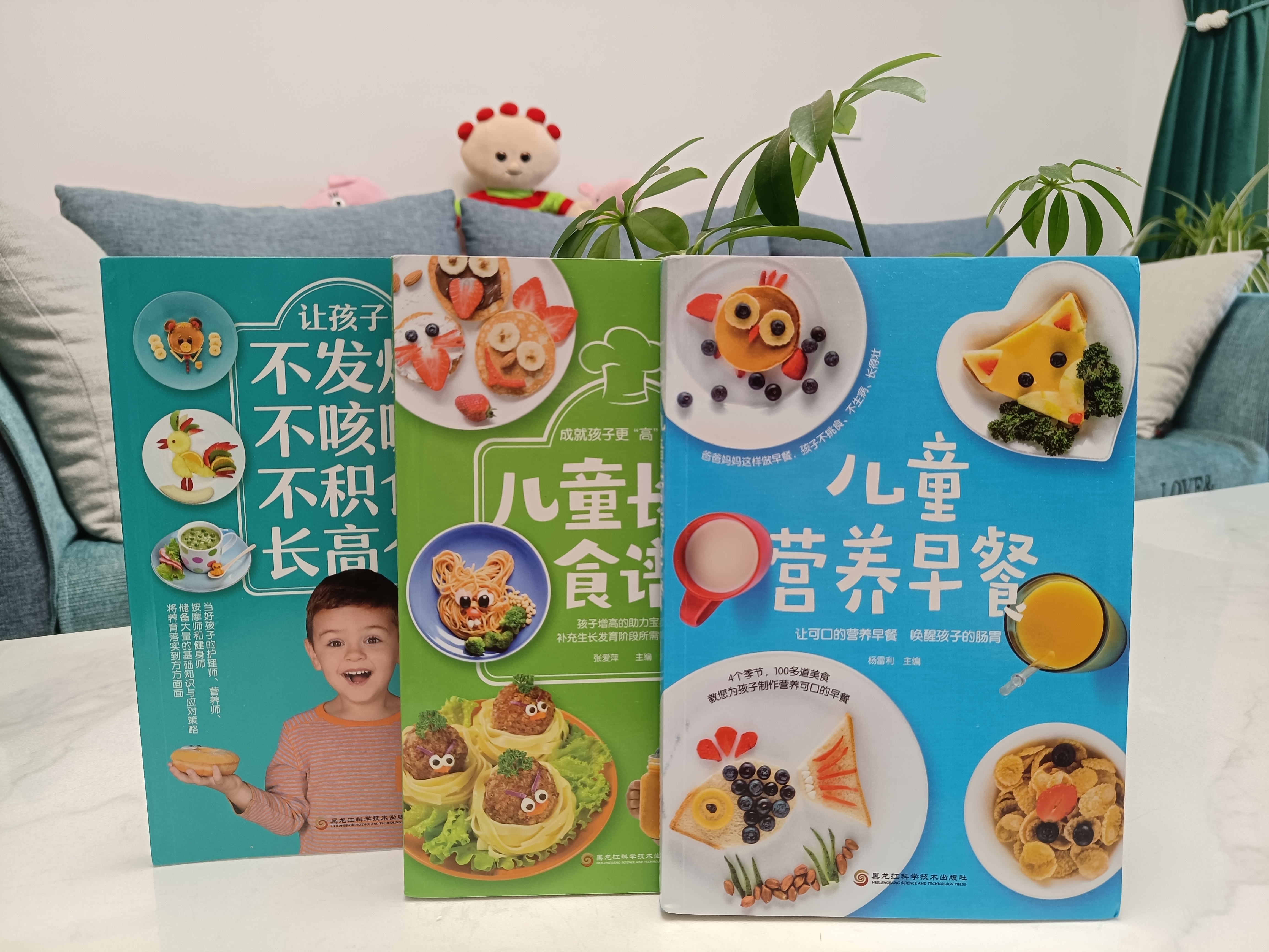 13岁女孩身高150还能长高吗,13岁半女孩身高163厘米还能长高么