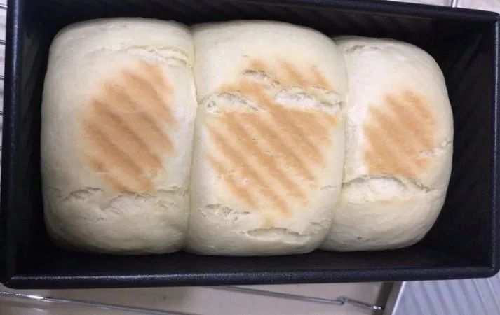 吐司失败原因及解决方法,干货总结了吐司失败的各种原因