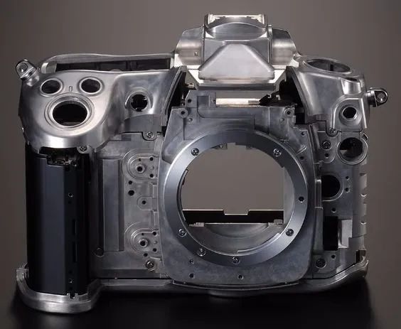 尼康单反型号排列顺序,聊一聊国产相机