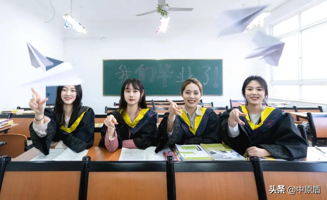 大片来袭！河南各高校凹造型毕业照绝对惊艳到你