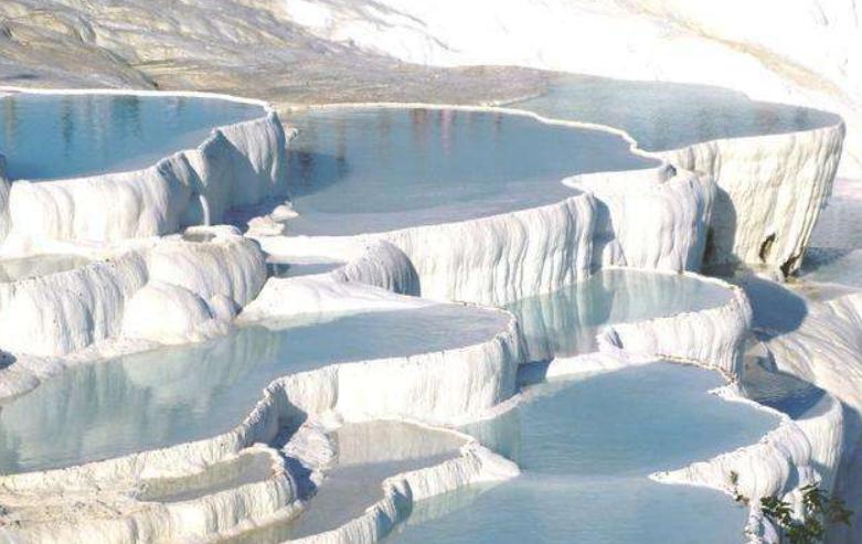 土耳其温泉瀑布,土耳其治疗心脏病的温泉