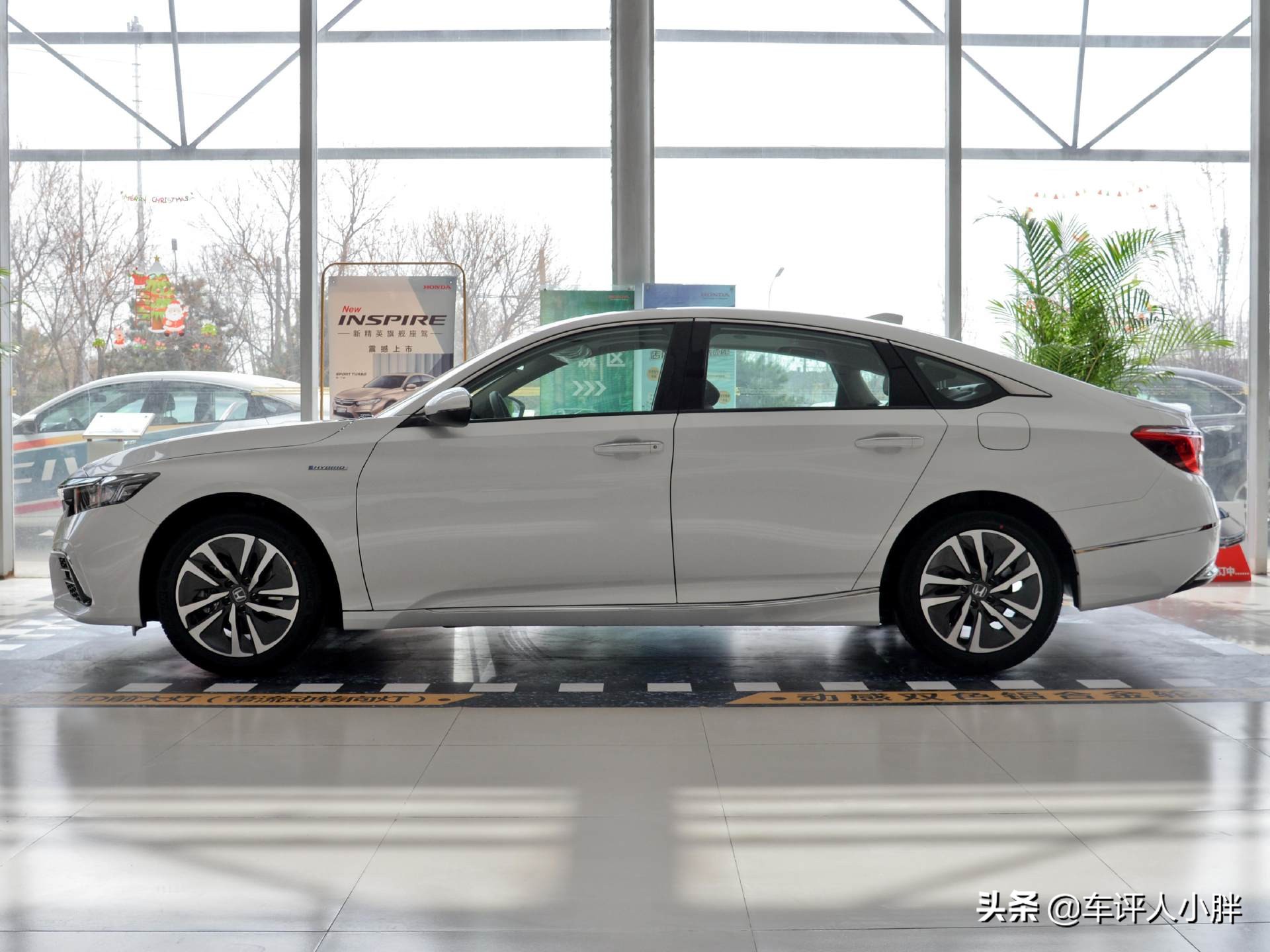 最新款本田inspire混动版,本田混动20万左右的车推荐