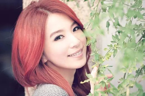 美瞳线在眼上，无妆胜有妆