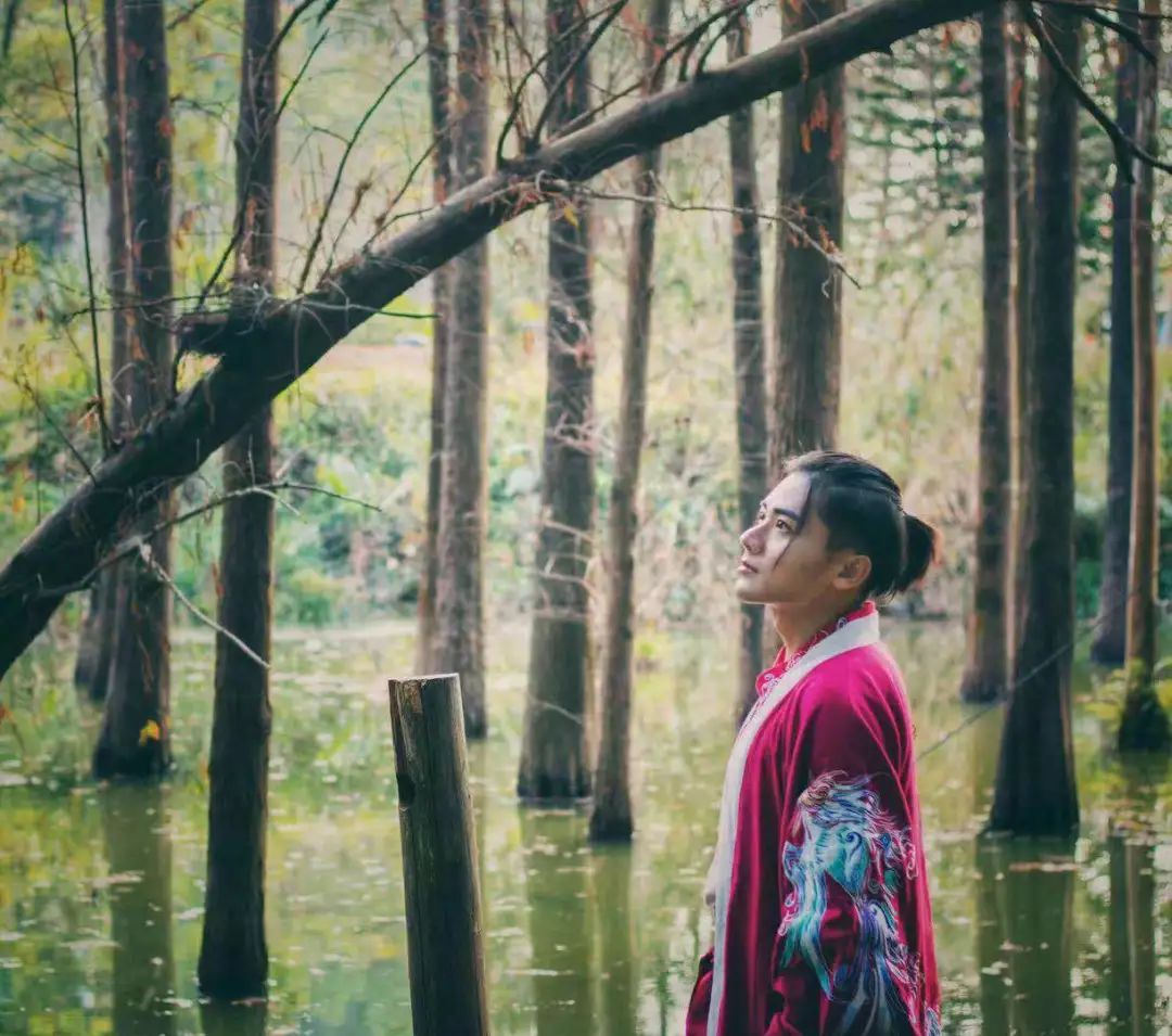 有哪些男作者写女频小说,有写女频的男作者吗