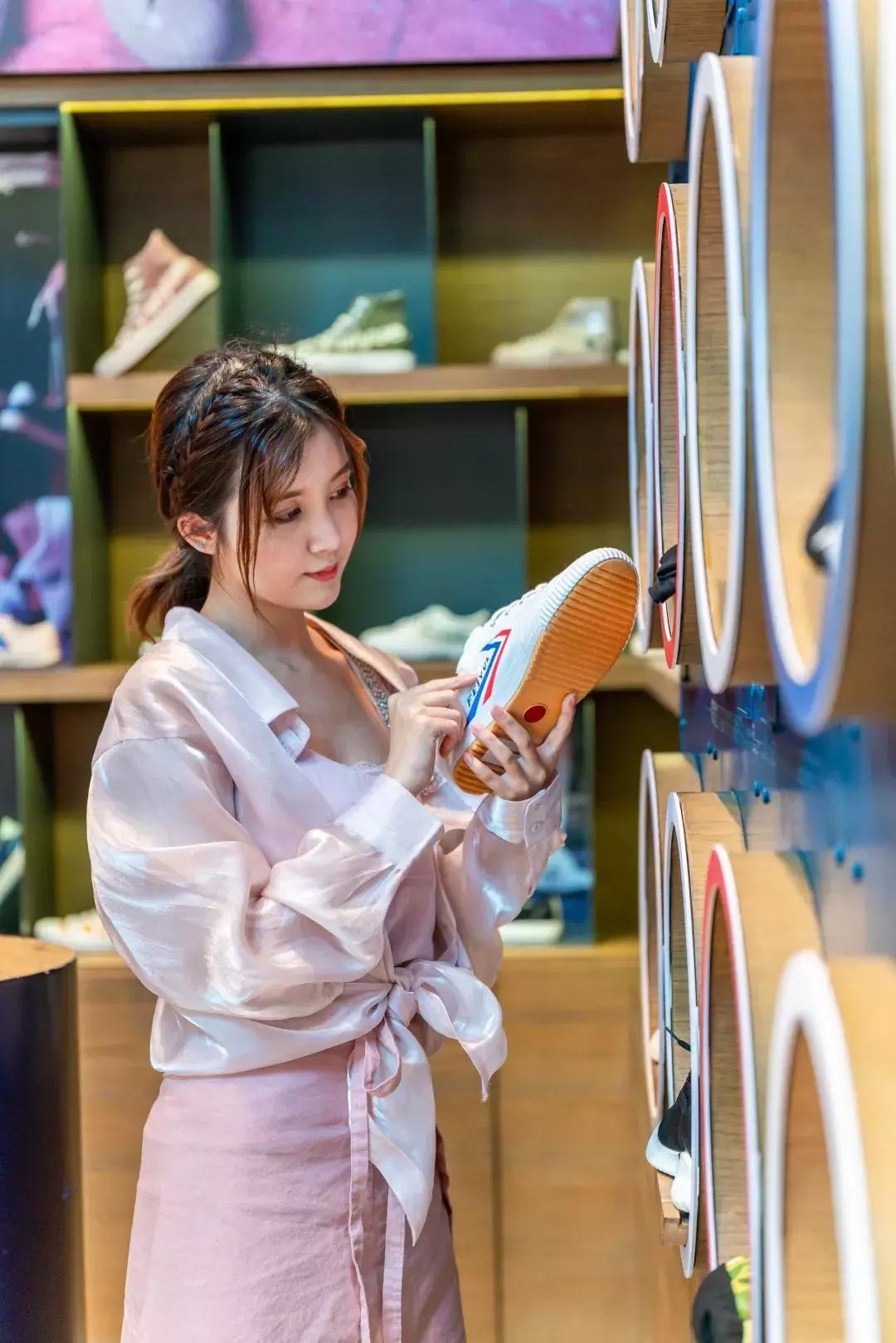 近200家大牌国庆薅羊毛攻略！这个购物天堂带你Slay朋友圈