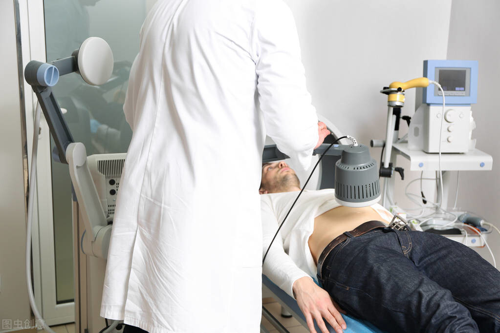 尿蛋白正常了会尿毒症吗,尿蛋白有加号会腰疼吗