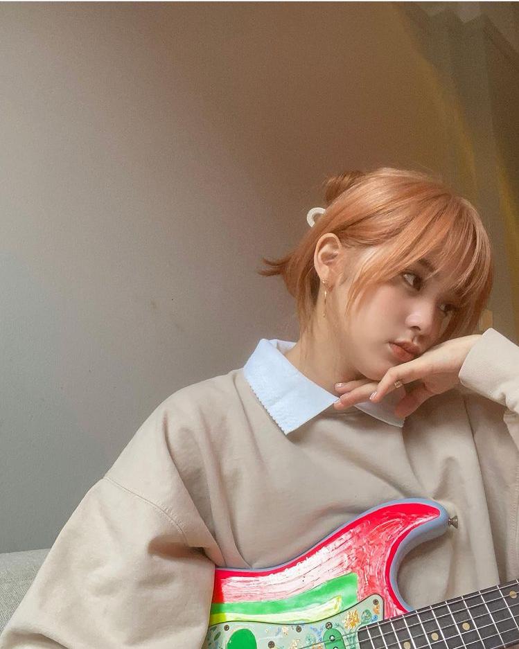 看欧阳娜娜的衣橱，意外发现每件都很值得买