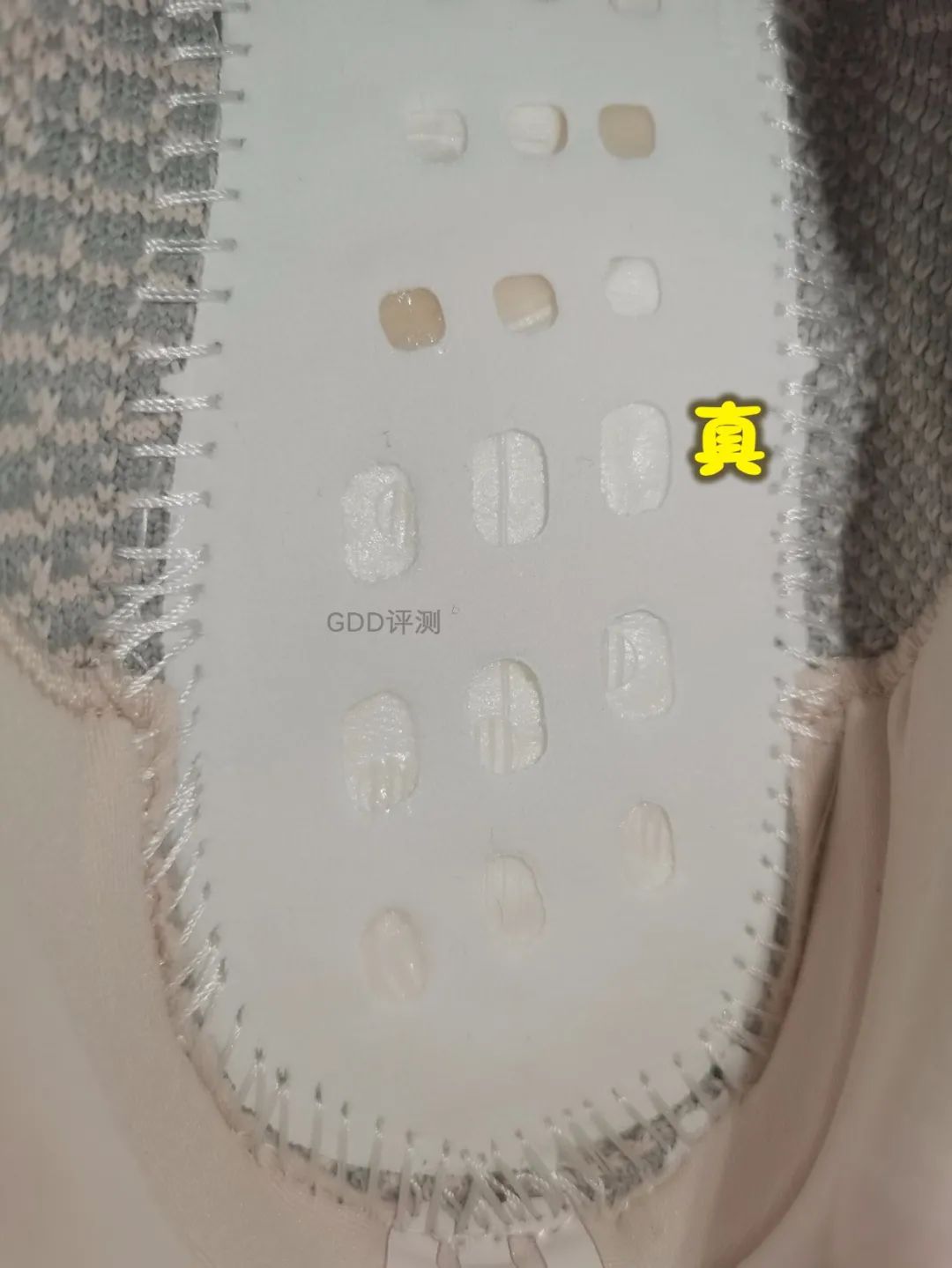 yeezy350粉满天星真假鉴定,yeezy350黑天使怎么辨别真假