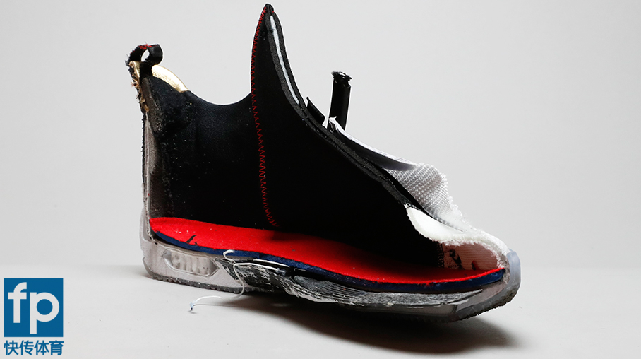 剖开中底寻真相，AJ33卡脚原因大揭秘