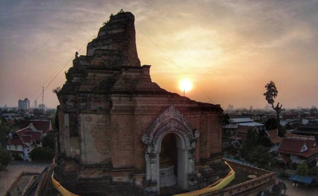 邓丽君为什么喜欢去泰国的清迈,小城故事邓丽君清迈