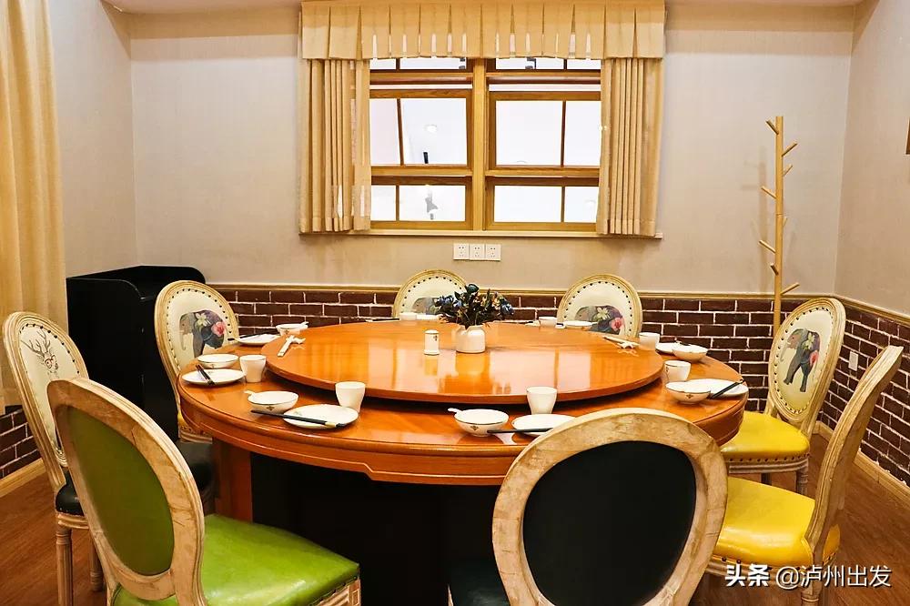 泸州沱江边花园餐厅,泸州花园饭店新地址