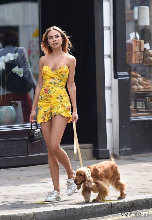 金伯利加纳甜美亮相魅力十足,盘点英超十大足球宝贝