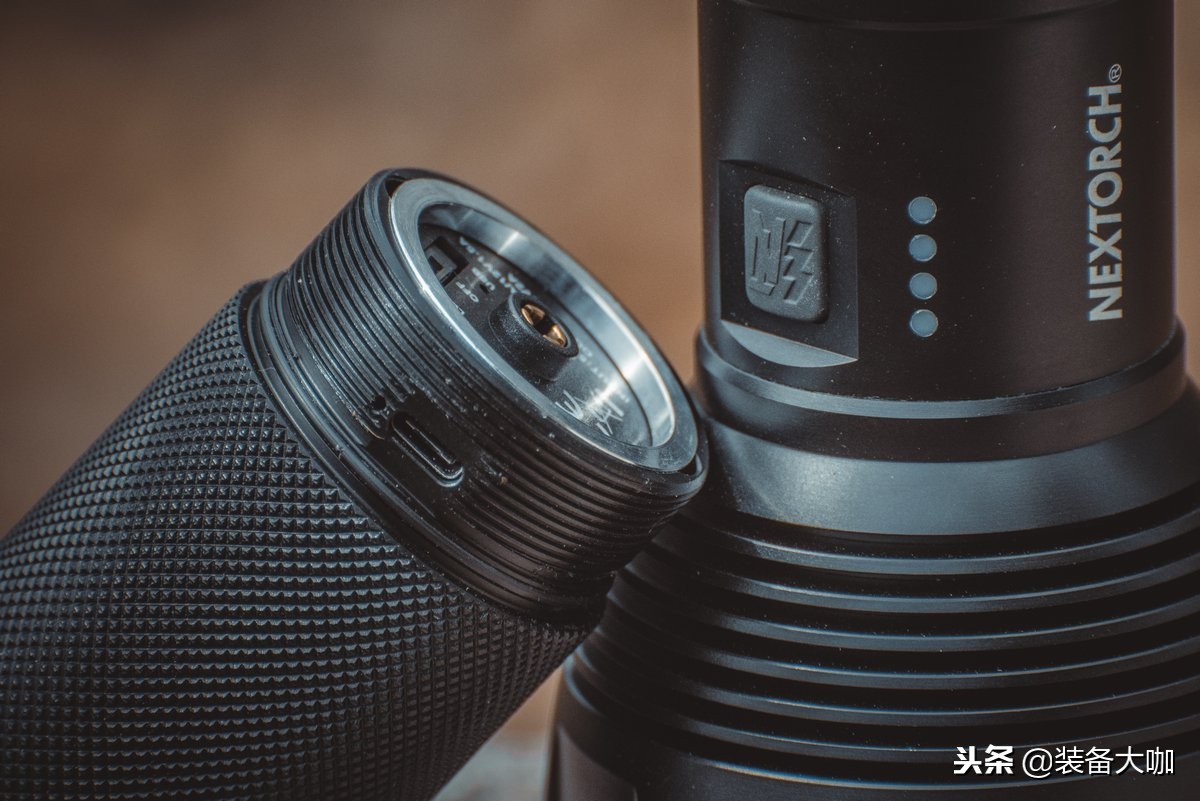 纳丽德圣火30手电筒适合户外吗,纳丽德圣火10手电筒怎么样