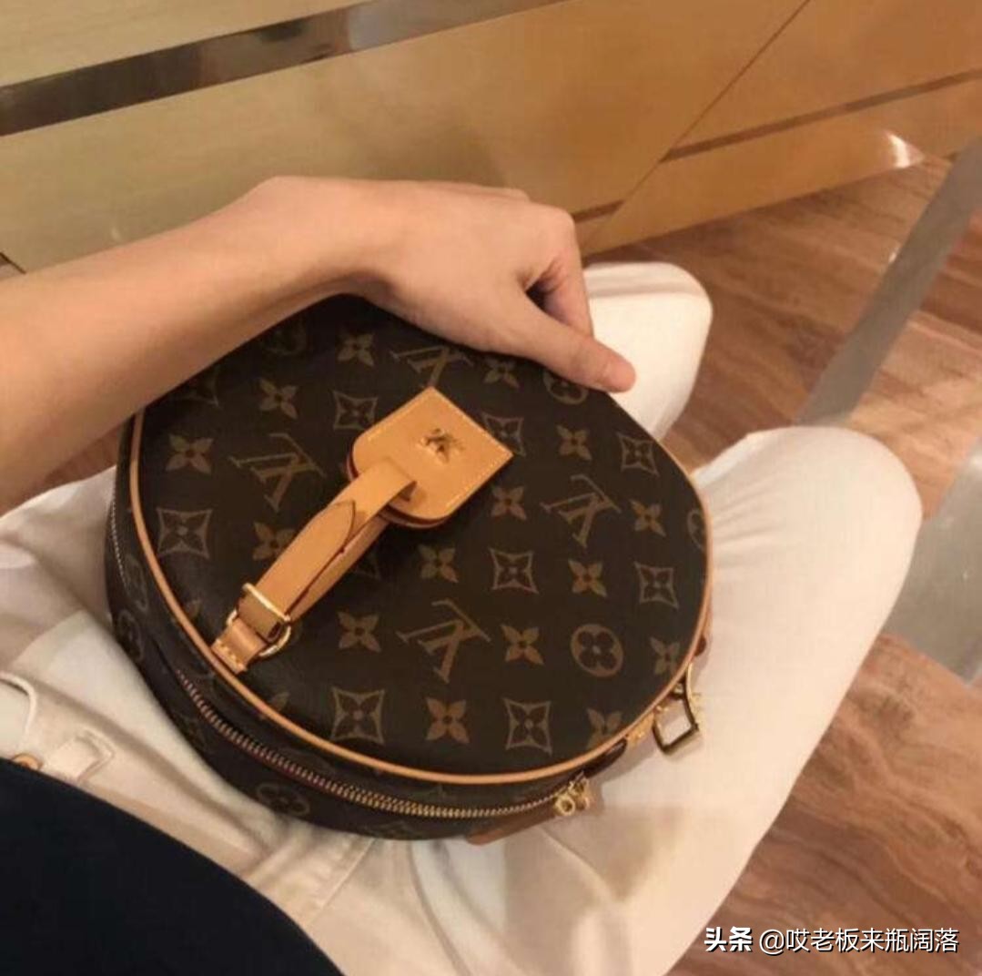 十大必买经典款包包lv最难买的,lv最值得买的经典款包包