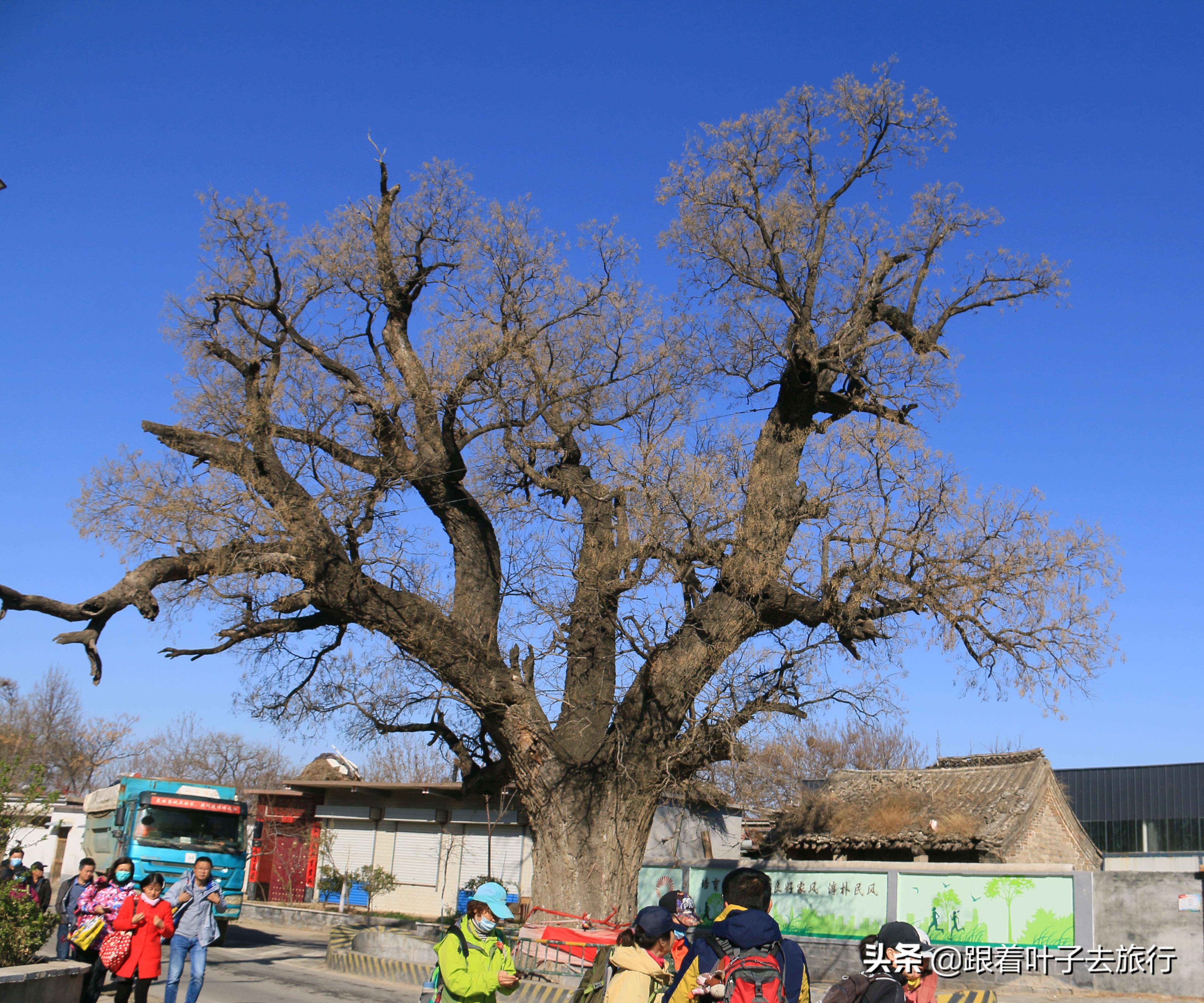济南大山上发现一个石屋,济南长清梯子山