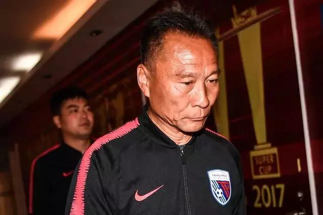 郜林首发出场广州恒大,恒大首发秀郜林