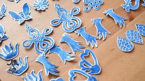 护士小姐用5毛钱的易拉罐，随手一剪猛翻千万倍，网友：手艺牛逼