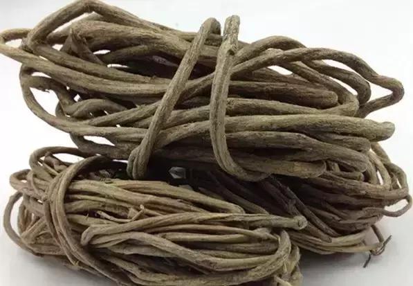 客家臭屁粽做法,客家臭水藤