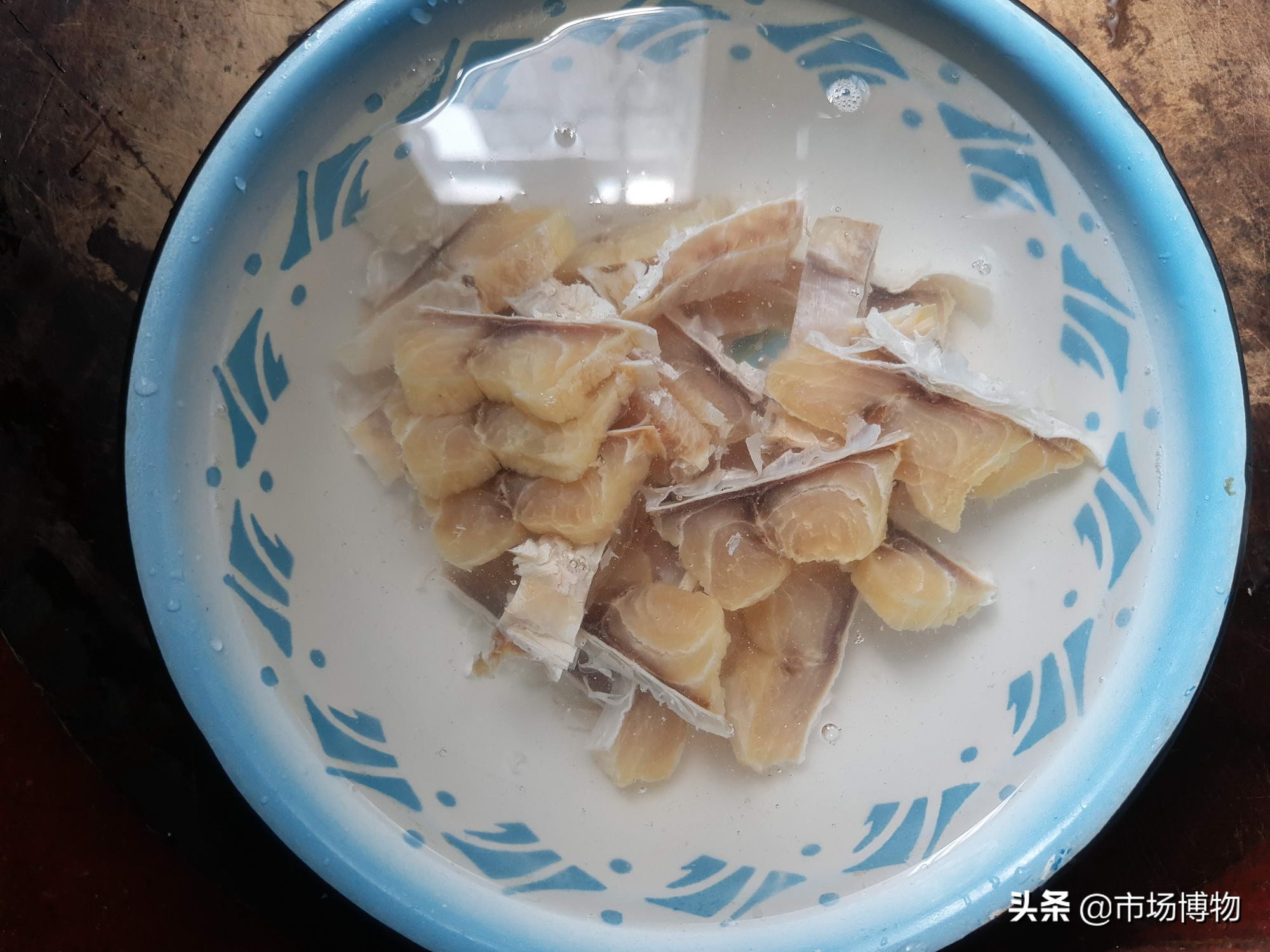 姜丝海鱼干,蒸海鱼干的制作方法