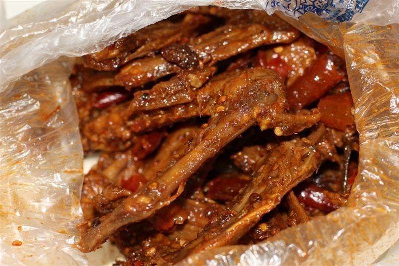 特级厨师教周黑鸭卤鸭配方,周黑鸭配方与制作流程视频