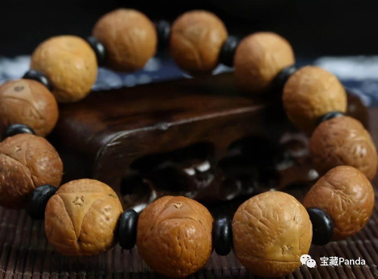 龙眼眼菩提,龙眼菩提和凤眼菩提有什么区别