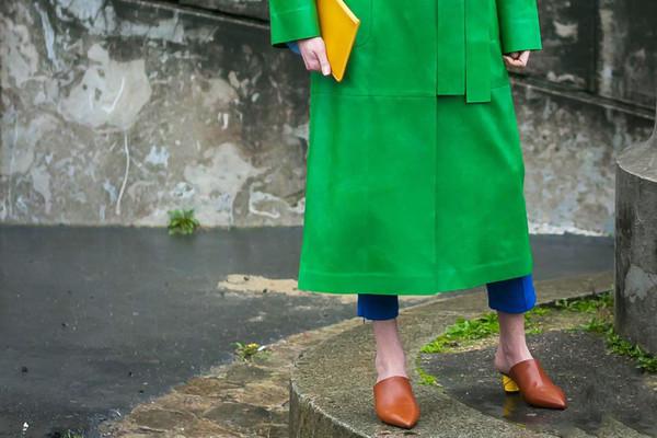 轻奢百搭穆勒鞋,穿出女人的优雅时尚魅力