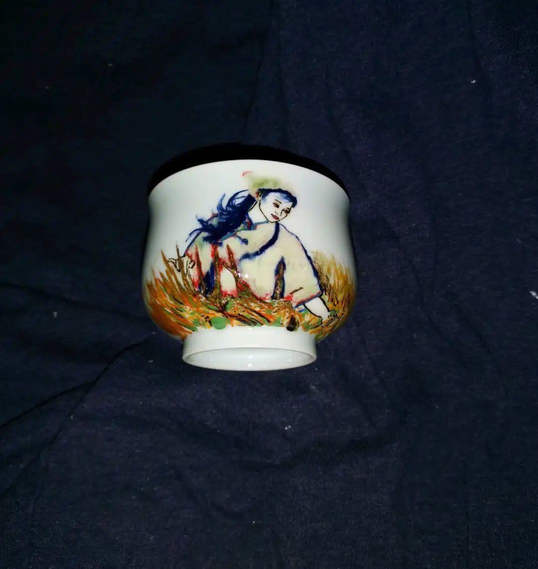 景德镇陶瓷水杯价格表,景德镇杯子轻还是重